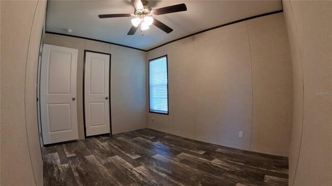 Building Photo - 9722 Scepter Ave