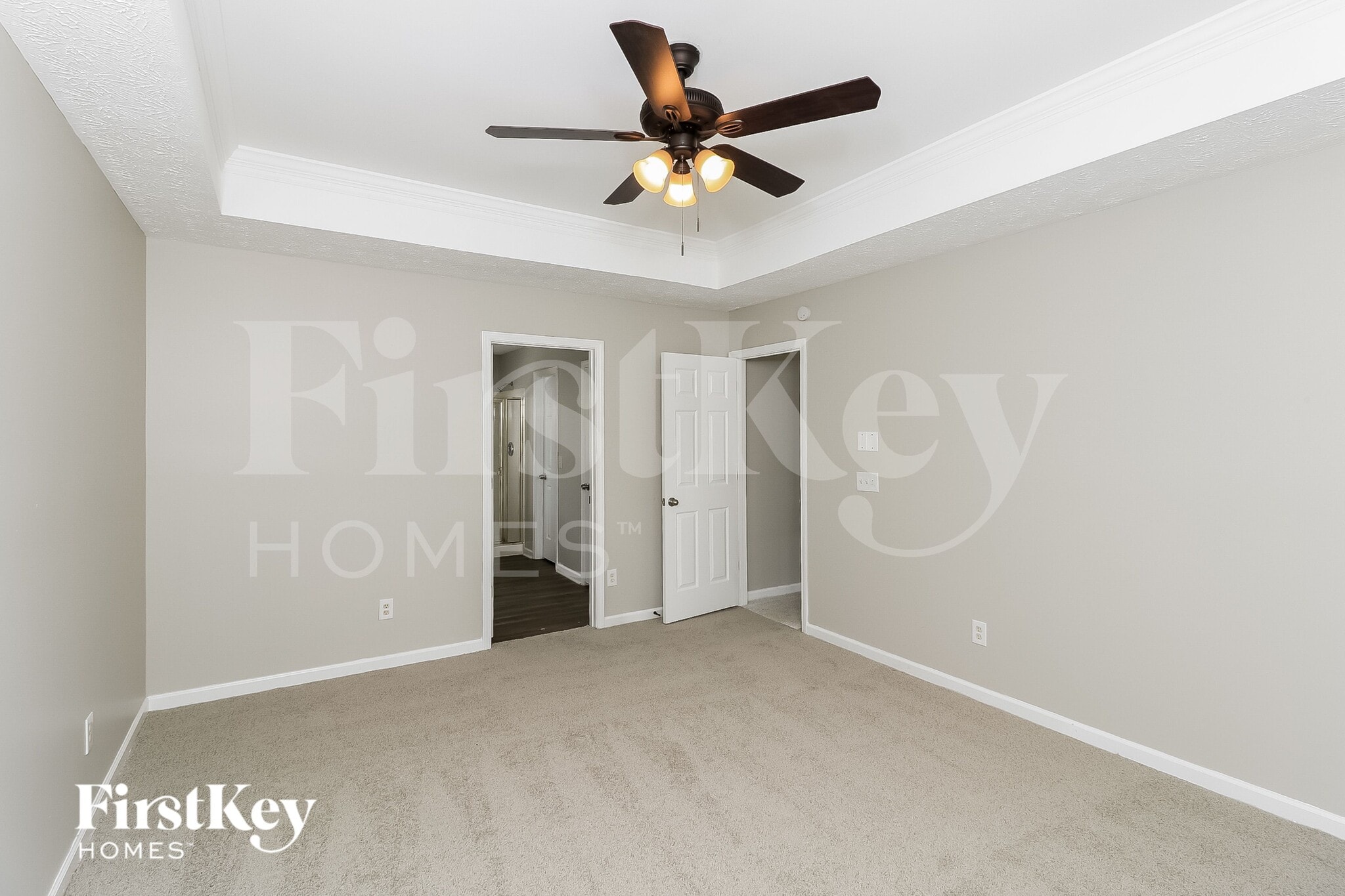 Building Photo - 1455 Chamirey Dr SW