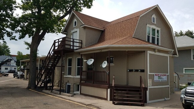 Building Photo - 1739 7th Avenue