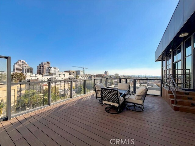 Building Photo - 343 Pioneer Dr