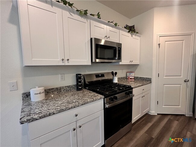 Building Photo - 124 Parrigin Cv