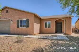 Building Photo - 8437 W Green Kingfisher Ln