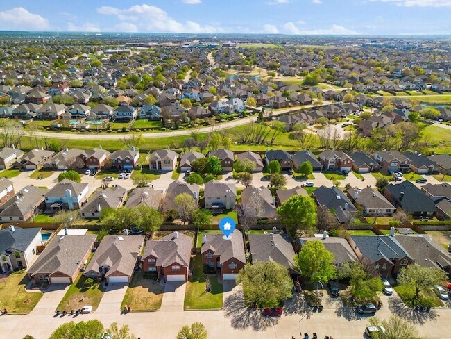 Building Photo - 4943 Sunset Ridge Dr