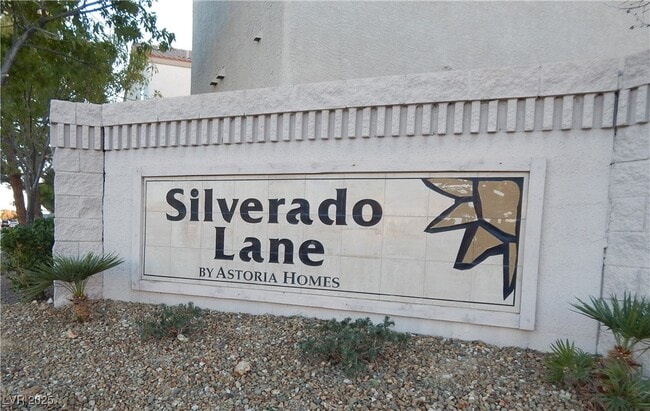 Building Photo - 9998 Fine Fern St