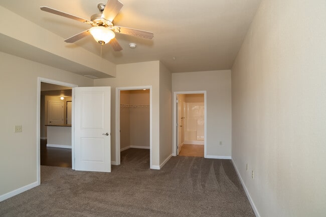 Building Photo - Haven Apartments on Parkway