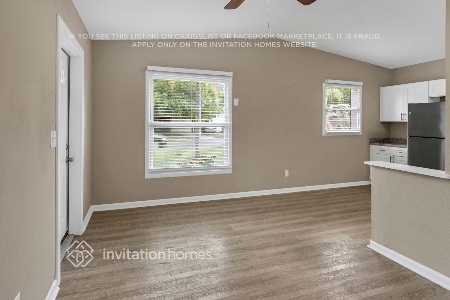 Building Photo - 5226 7th Ave N