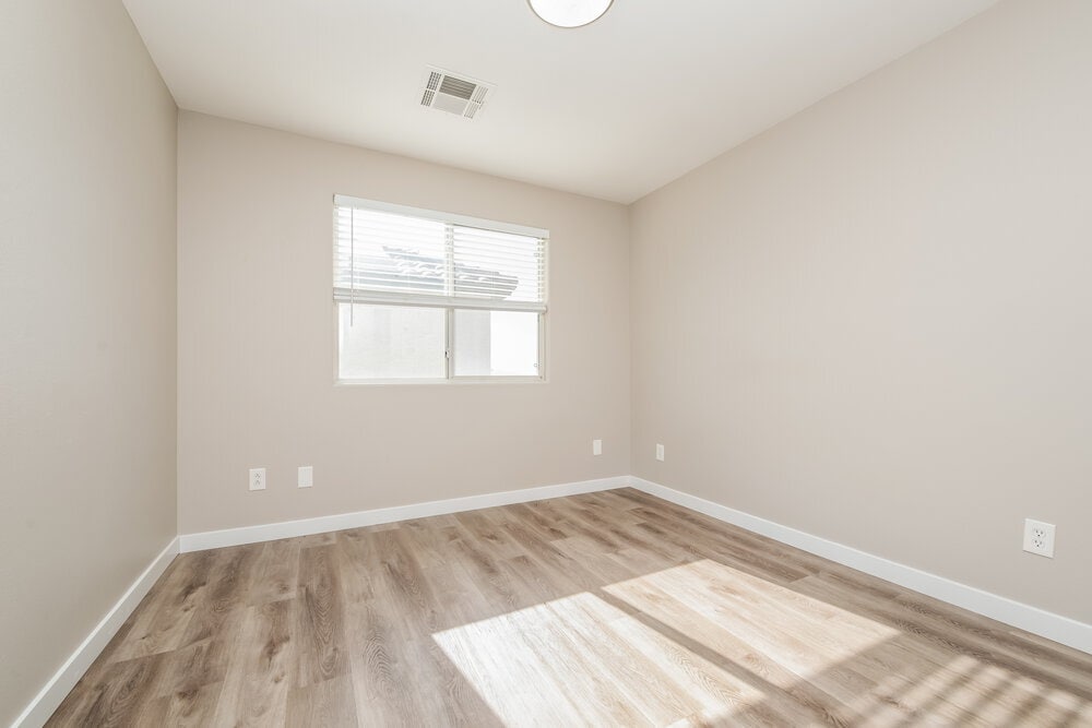 Building Photo - 8325 New Leaf Ave