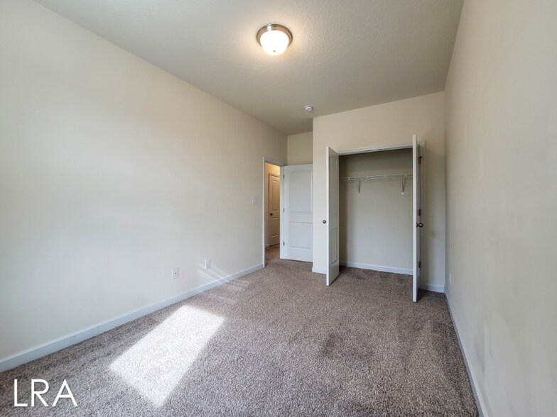 Building Photo - 520 Shallotte Ln