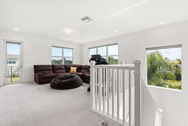 Building Photo - 13185 Mount Columbia Terrace