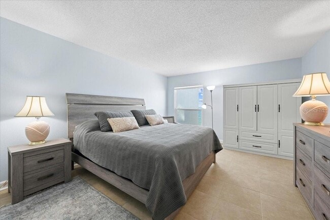 Building Photo - 440 S Gulfview Blvd
