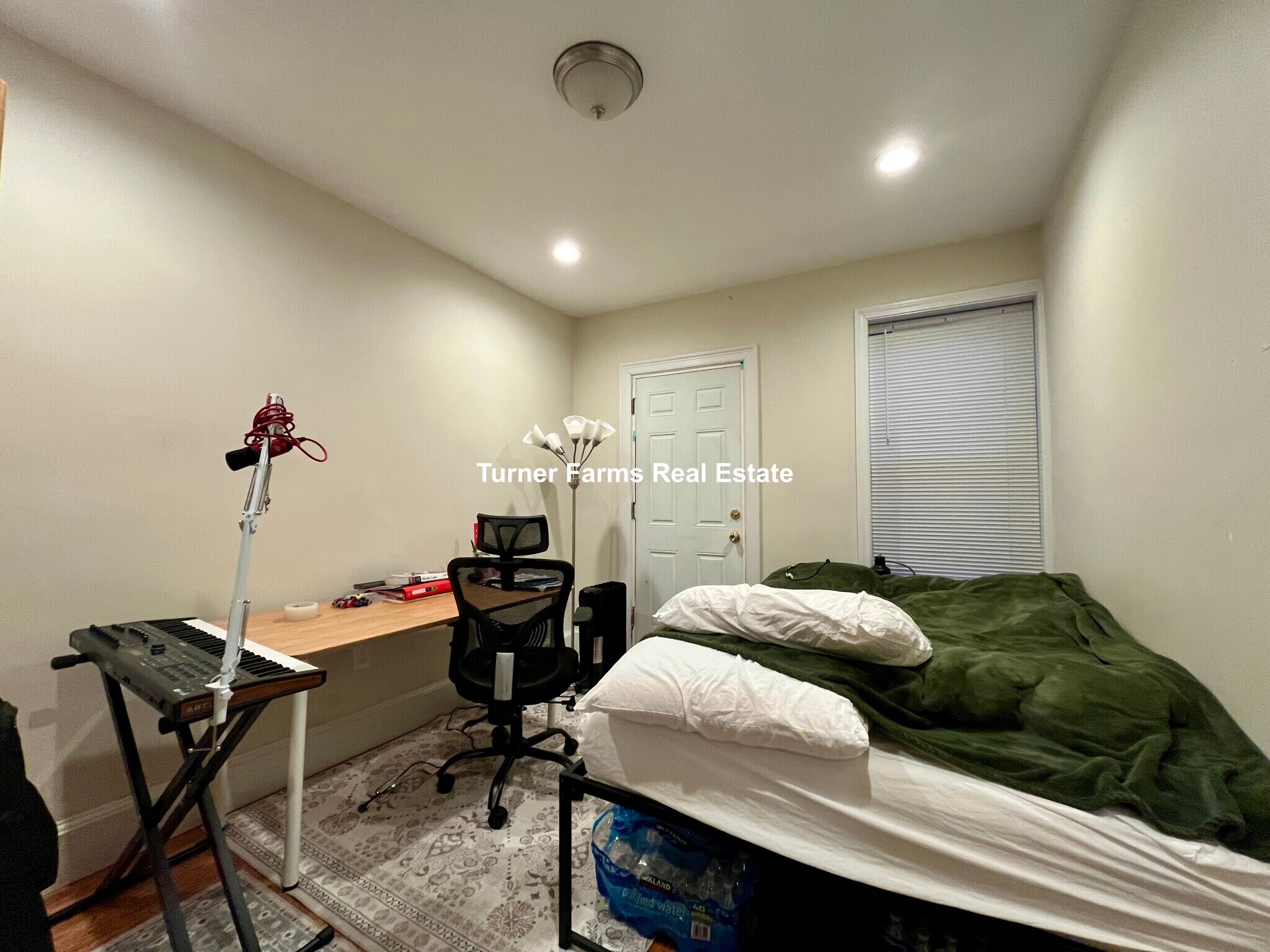 Building Photo - 179 Northampton St