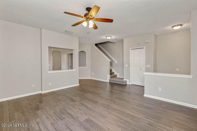 Building Photo - 12423 Forest Lake Cir E