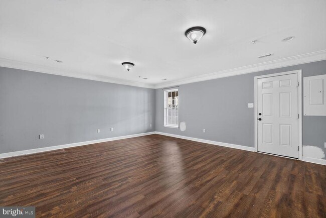 Building Photo - 3614 Sprigg St S