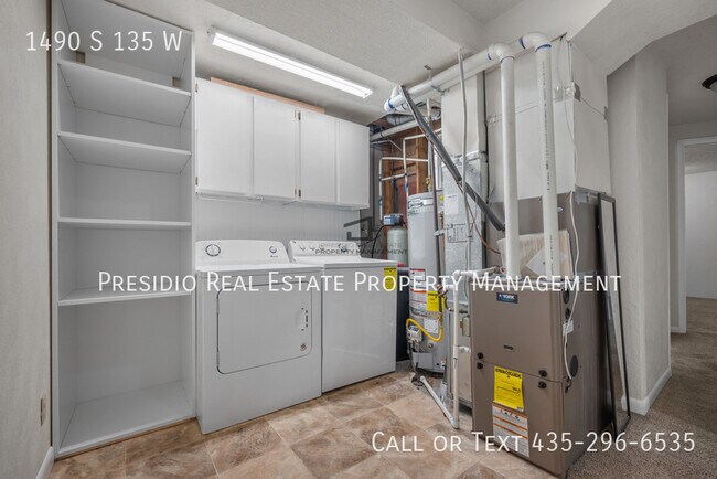 Building Photo - 1490 S 135 W