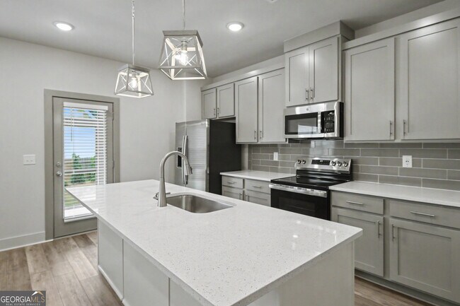 Building Photo - 4322 Fern River Bnd