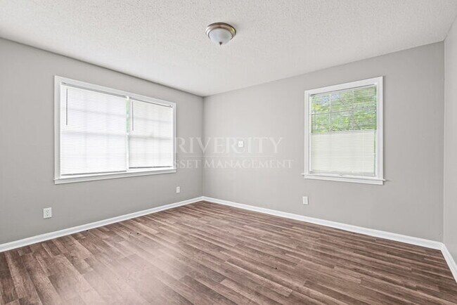 Building Photo - 4051 Auburn Rd