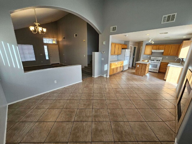 Building Photo - 6030 Blue Autumn St