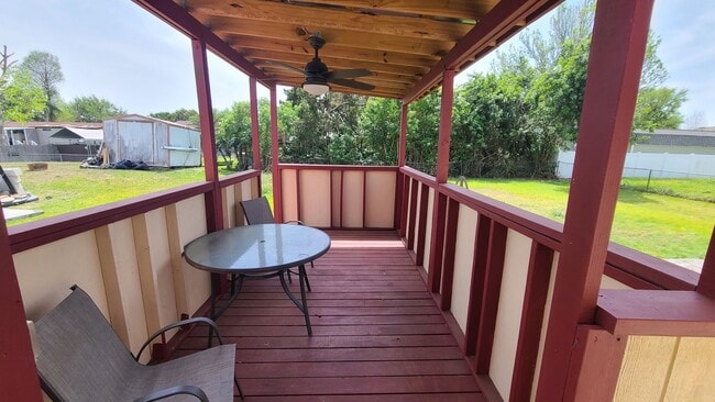 Building Photo - Charming 3 Bedroom 1 Bath Home with Spacious Yard ~ No HOA
