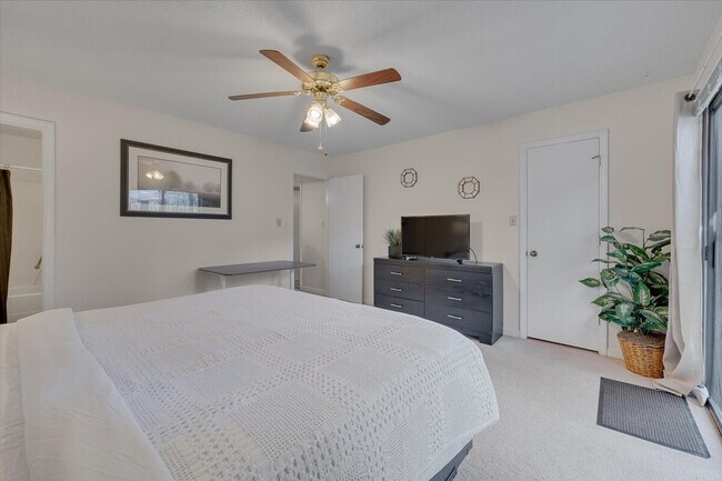 Building Photo - 4408 American Dr