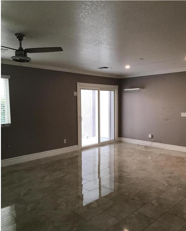 Building Photo - 11855 N 79th Dr