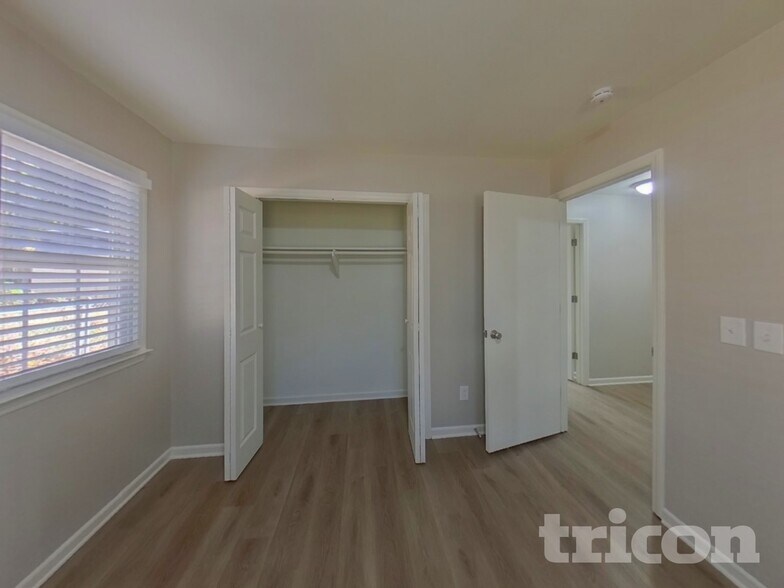 Building Photo - 8129 Blairtree Ct