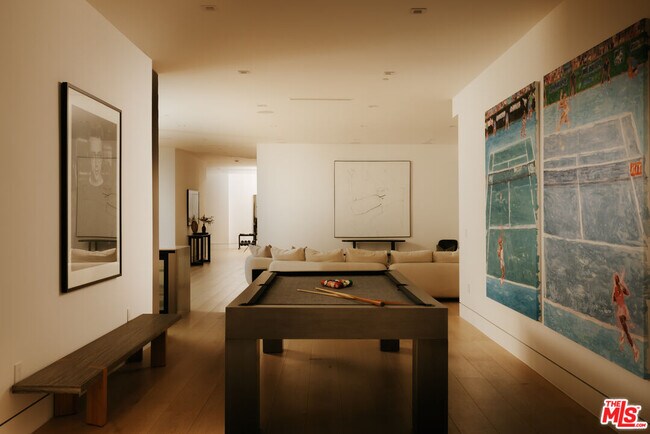Building Photo - 260 S Canyon View Dr