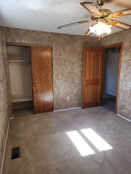 Building Photo - 8346 Ulery Rd