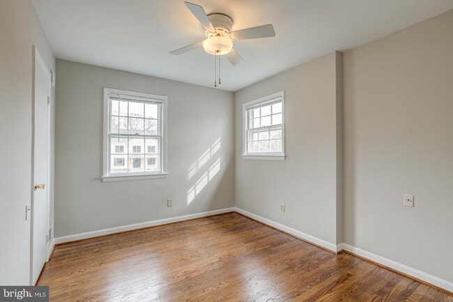 Building Photo - 8414 W Boulevard Dr