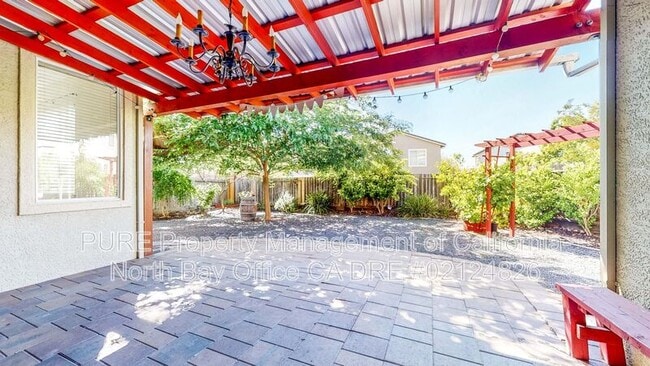 Building Photo - 8744 Merlot Way