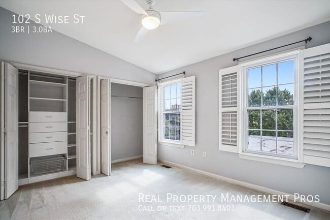 Building Photo - 102 S Wise St