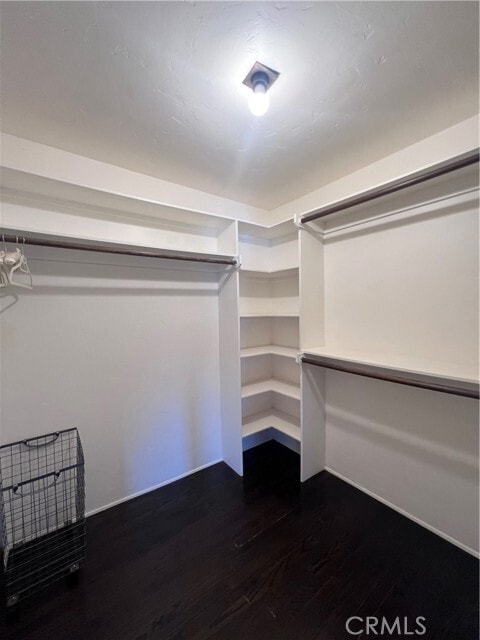 Building Photo - 2444 The Strand