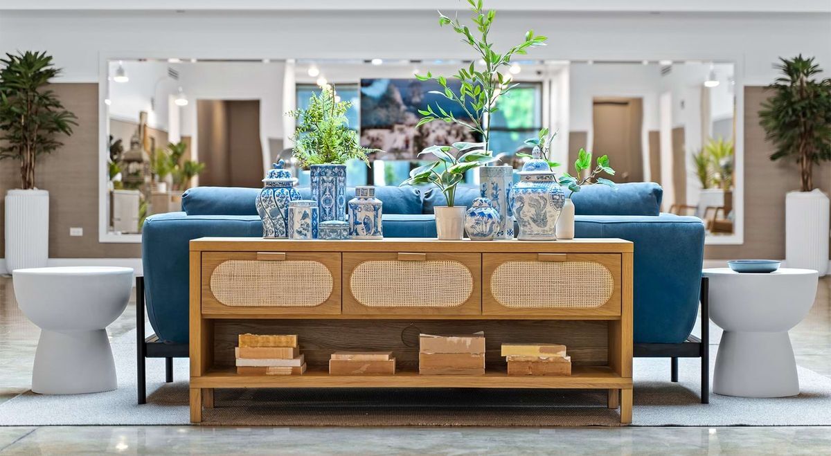 Building Photo - 5440 N Sheridan Rd