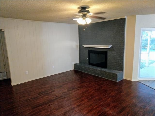 Building Photo - 2104 Green Apple Ln