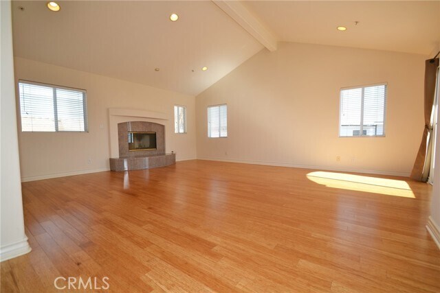 Building Photo - 2203 Harriman Ln