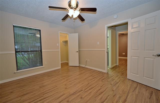 Building Photo - 4107 Pyracantha Dr