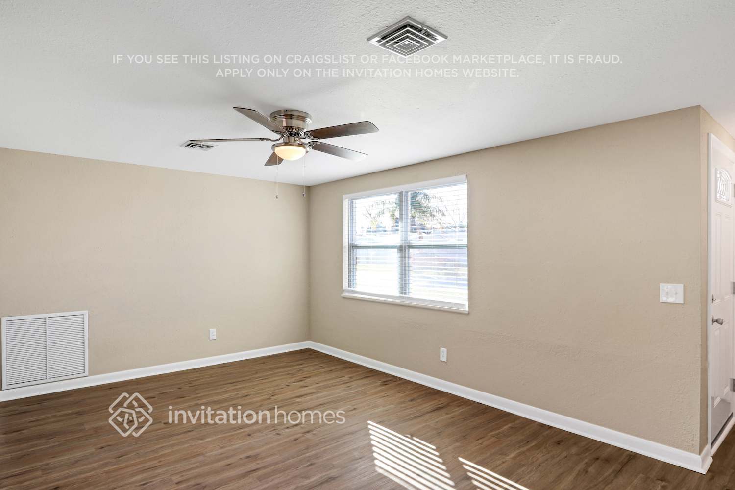 Building Photo - 6231 Seabreeze Dr
