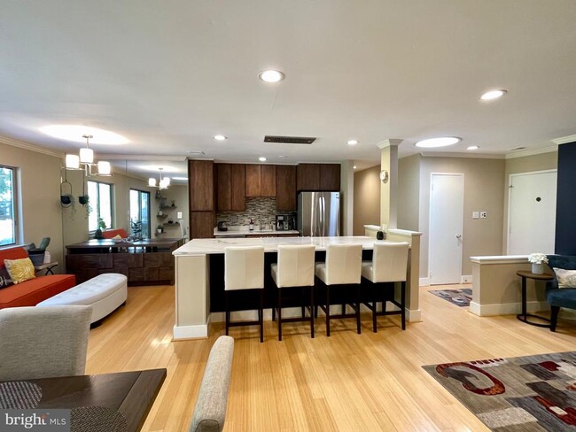 Building Photo - 11302 Gatesborough Ln