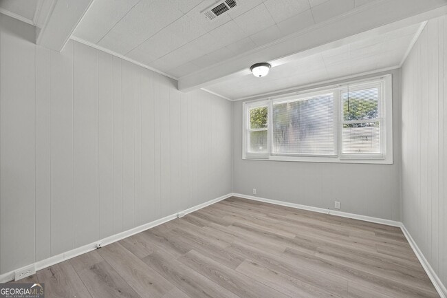 Building Photo - 212 Cordele Ave