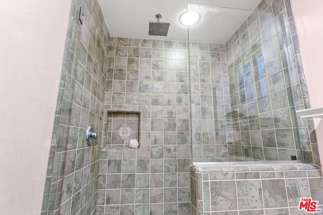 Building Photo - 4183 Commonwealth Ave