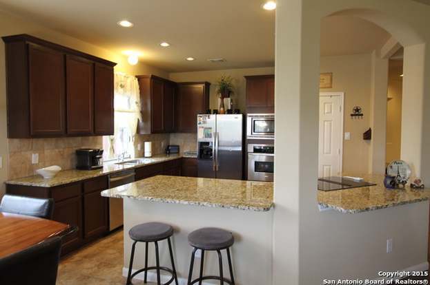 Building Photo - 398 Pecan Meadows
