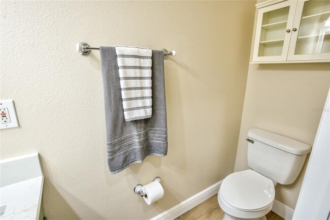 Building Photo - 6133 Lanshire Dr