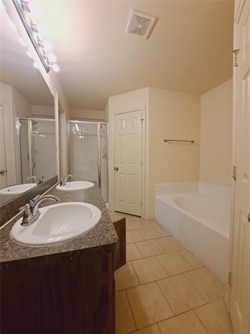 Building Photo - 3003 Appaloosa Dr