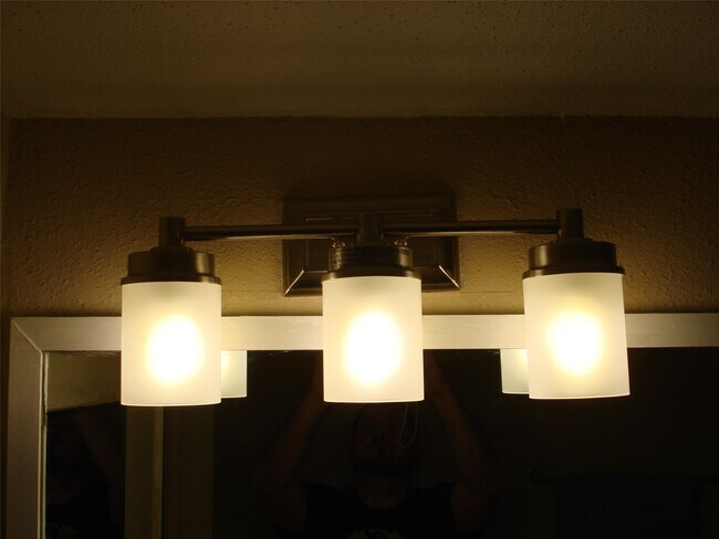 Building Photo - 12955 Woodforest Blvd