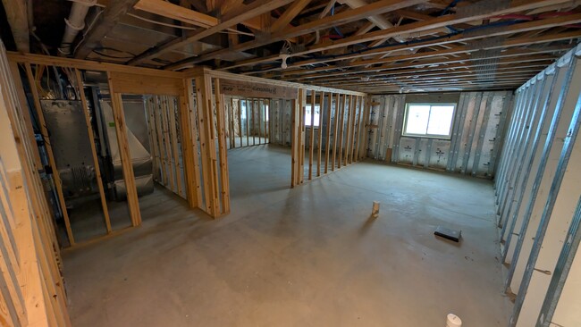 unfinished basement - 205 Ridgeview Dr