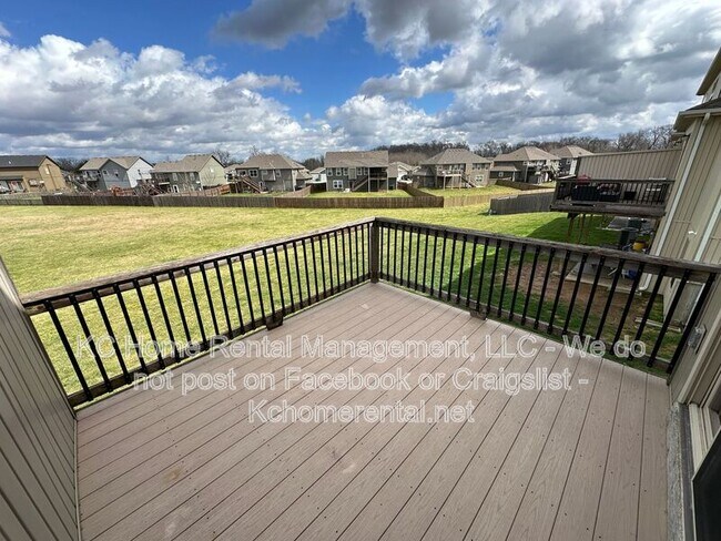 Building Photo - 10536 Kane Dr