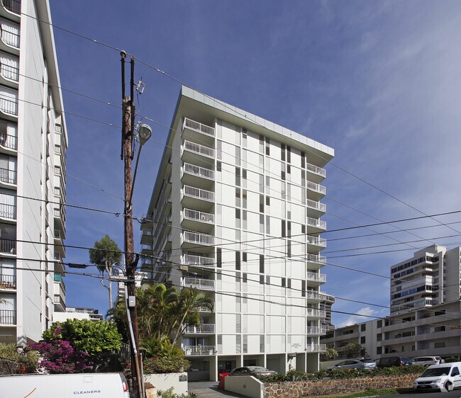 Crown Thurston 1069 Spencer St Honolulu HI 96822 Apartment Finder