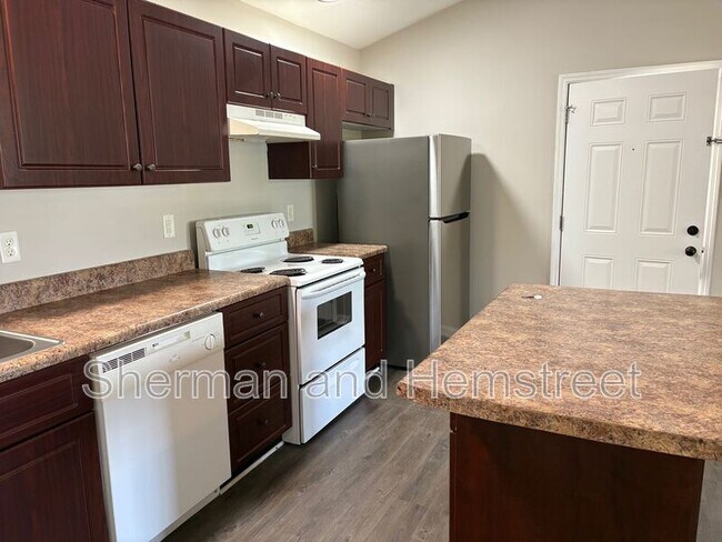 Building Photo - 3800 London Ct SW