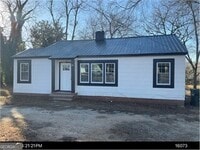 Building Photo - 195 N Forest Ave