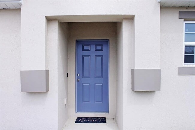 Building Photo - 17865 Turning Leaf Cir