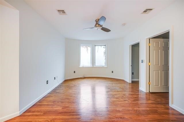 Building Photo - 515 Gregory Ave